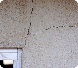 外壁のひび割れ
